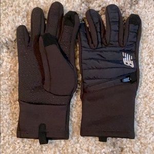 new balance running gloves